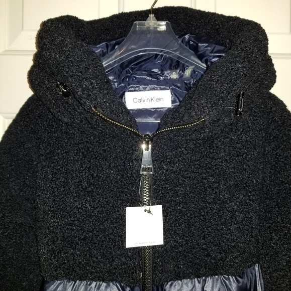 Calvin Klein Women's Sherpa Mixed-Media Hooded Puffer Coat - Picture 4 of 10